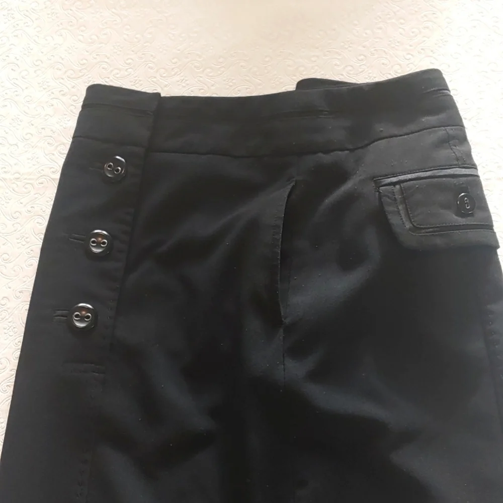 Investments Women's Black Skirt with 6 Button Sailor Front Sze 12